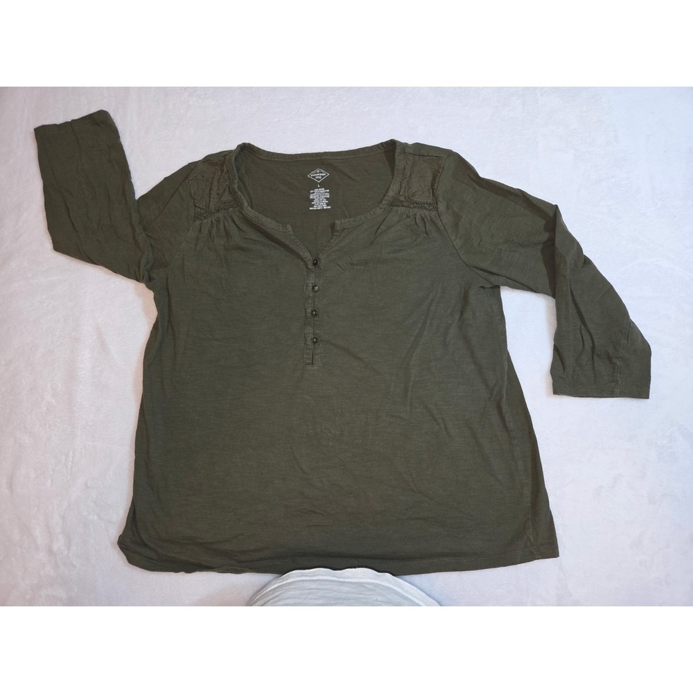 008-St. John's Bay Women's Large Olive Green Henley 3/4 Sleeve Lace Yoke Cotton